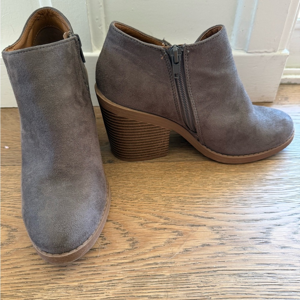 Soda Charcoal Ankle Booties